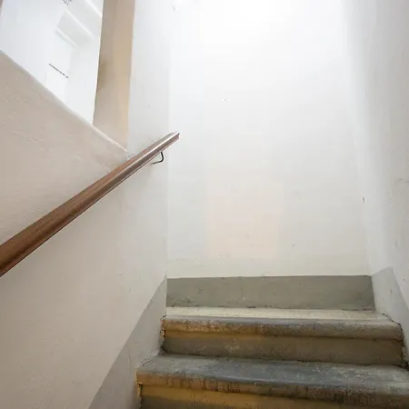 Center - Free Wifi & Ac - 10min Tower - Dimora Del Mercante * Pisa