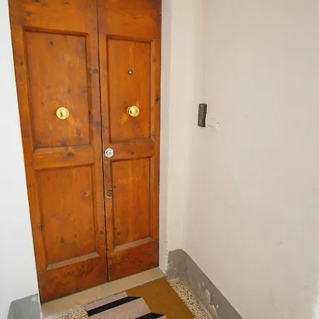 Center - Free Wifi & Ac - 10min Tower - Dimora Del Mercante Pisa